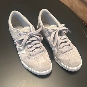 Women's Gray Sneakers